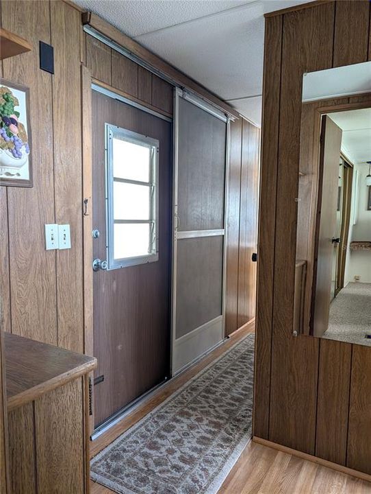 En Venta: $99,900 (2 camas, 2 baños, 811 Pies cuadrados)