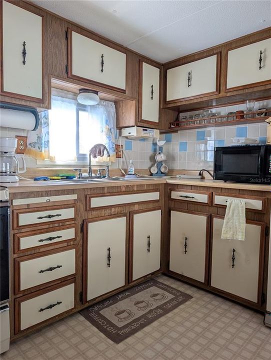 En Venta: $99,900 (2 camas, 2 baños, 811 Pies cuadrados)