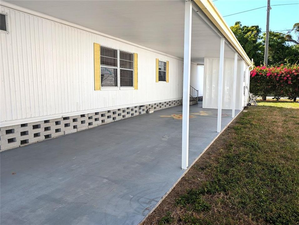 En Venta: $99,900 (2 camas, 2 baños, 811 Pies cuadrados)