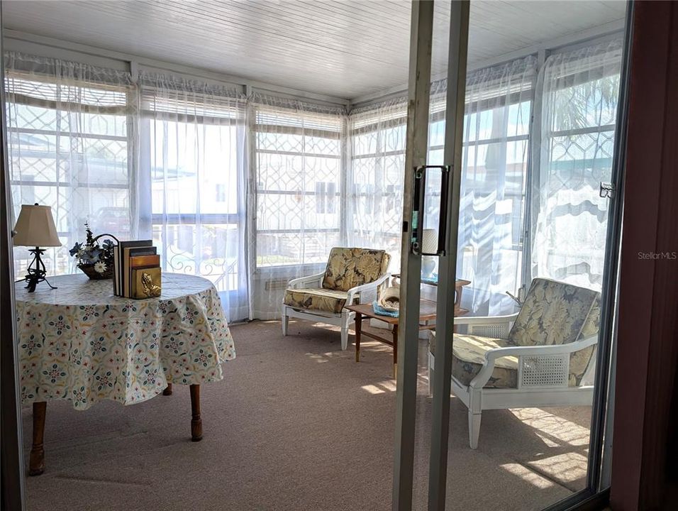 En Venta: $99,900 (2 camas, 2 baños, 811 Pies cuadrados)