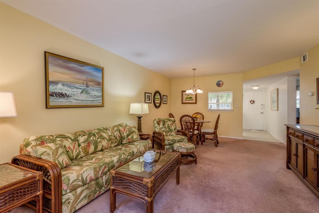 待售: $150,000 (2 贝兹, 2 浴室, 1010 平方英尺)