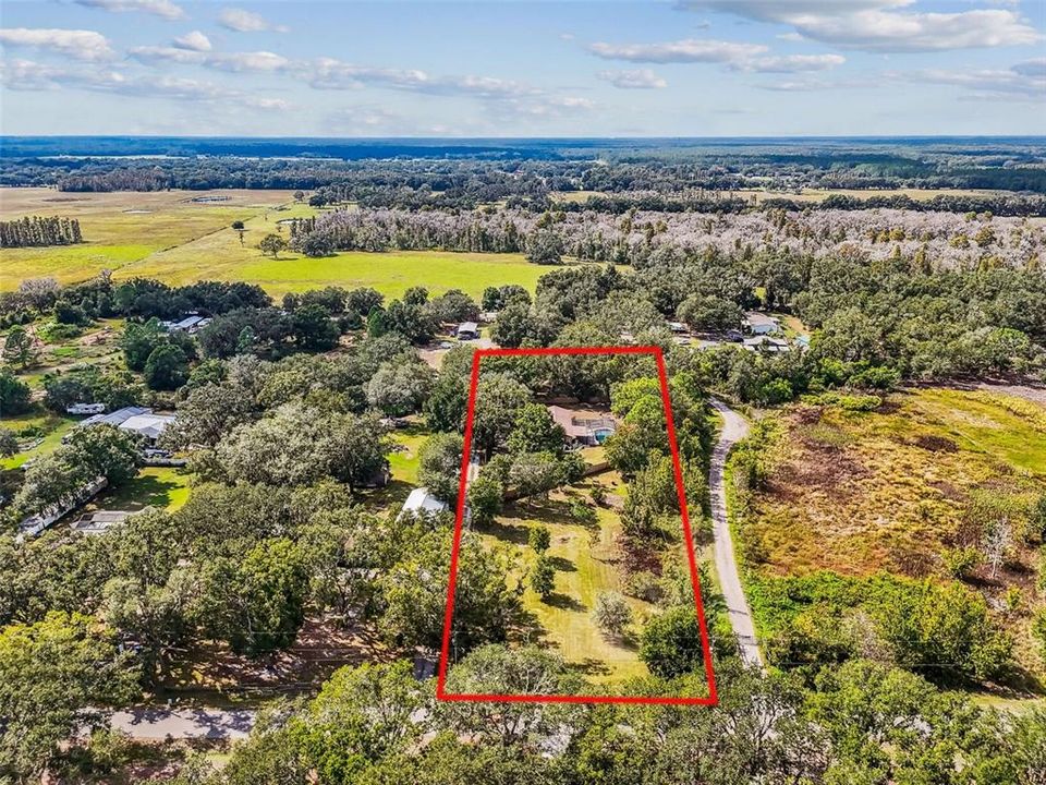 合同活跃: $450,000 (3 贝兹, 2 浴室, 1456 平方英尺)