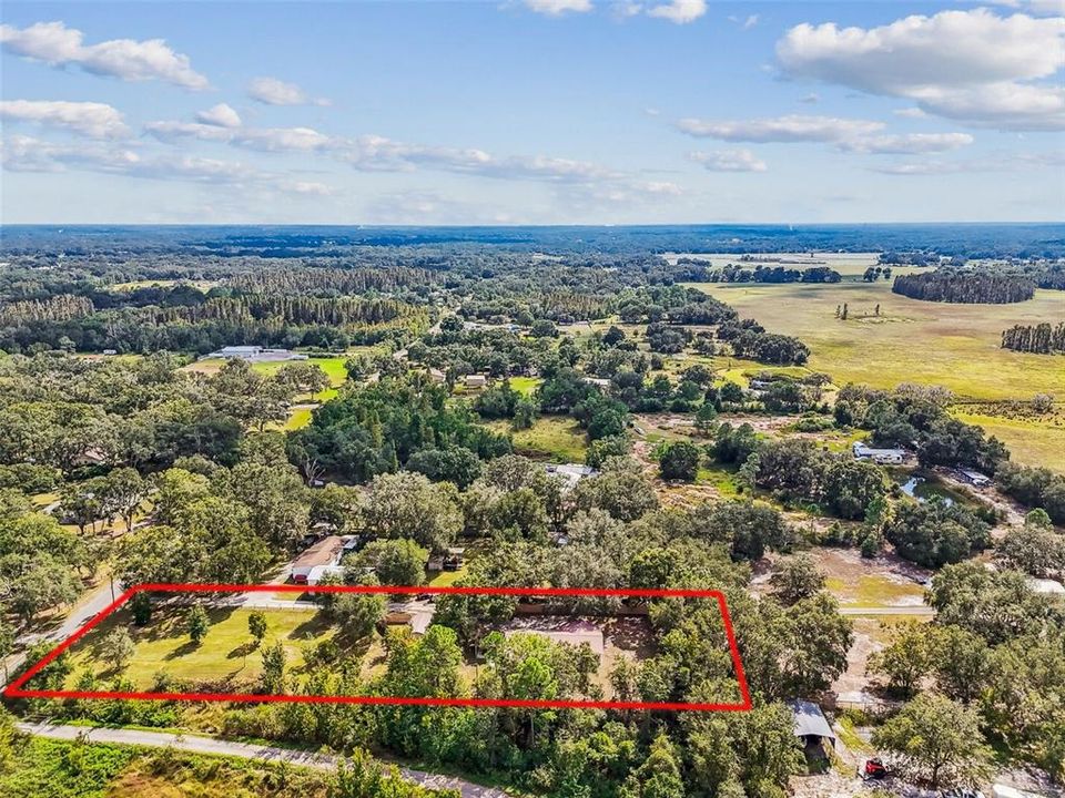 合同活跃: $450,000 (3 贝兹, 2 浴室, 1456 平方英尺)