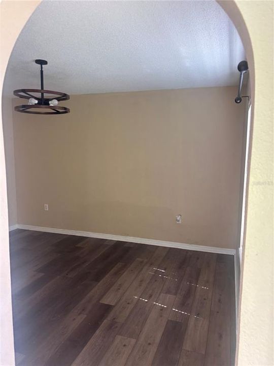 For Sale: $390,000 (4 beds, 2 baths, 2242 Square Feet)