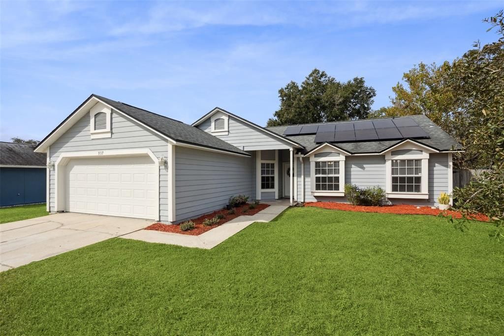 合同活跃: $350,000 (3 贝兹, 2 浴室, 1526 平方英尺)