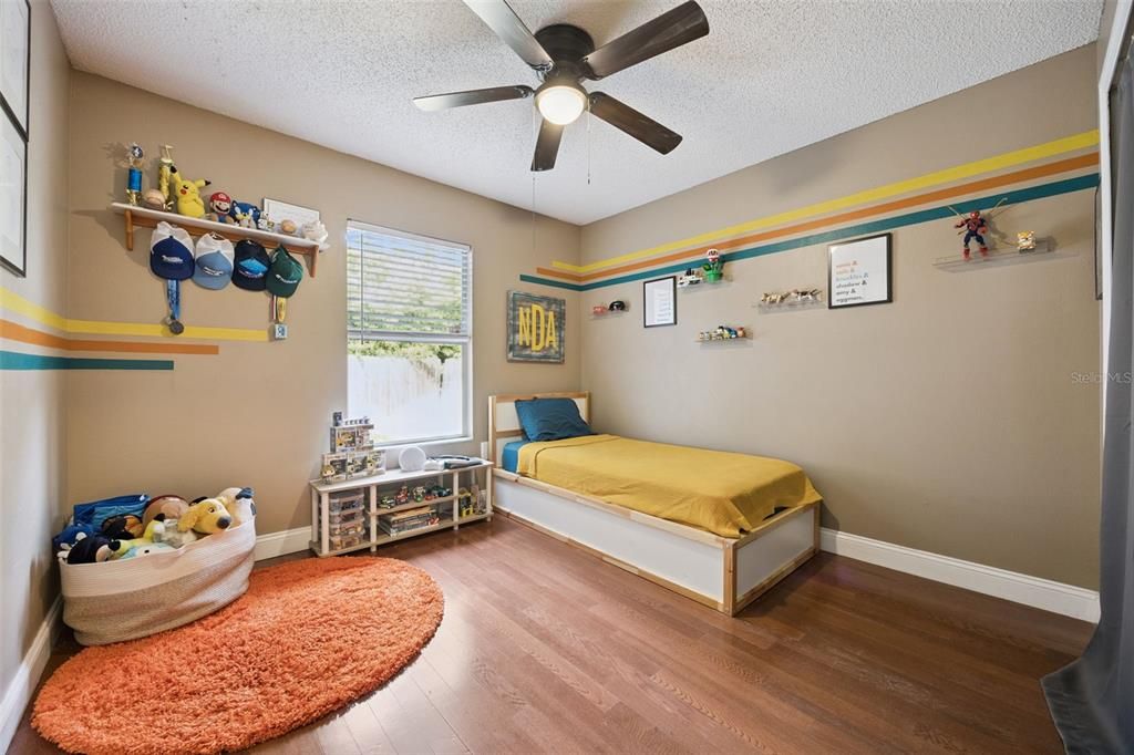 合同活跃: $350,000 (3 贝兹, 2 浴室, 1526 平方英尺)