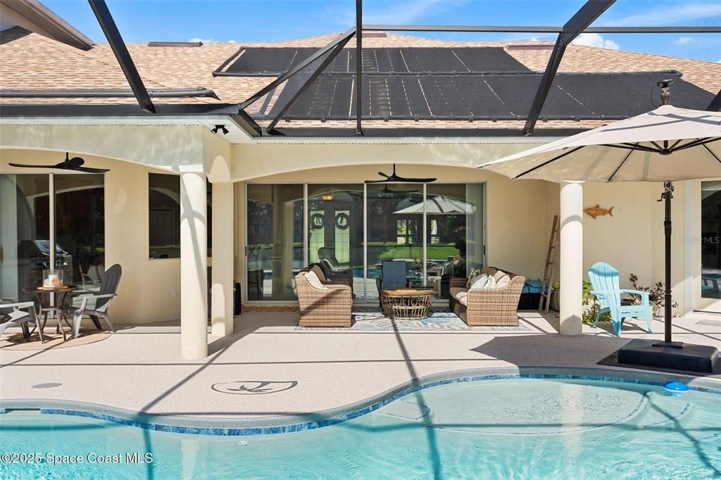 待售: $1,100,000 (4 贝兹, 4 浴室, 4000 平方英尺)