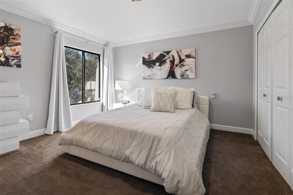 For Rent: $4,600 (3 beds, 2 baths, 2304 Square Feet)