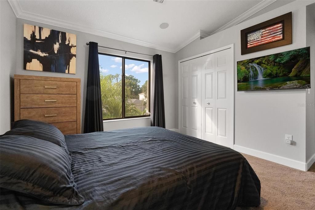 For Rent: $4,600 (3 beds, 2 baths, 2304 Square Feet)