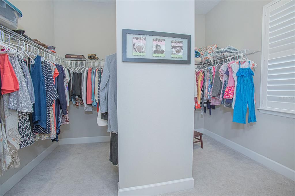 For Sale: $997,500 (5 beds, 3 baths, 3217 Square Feet)