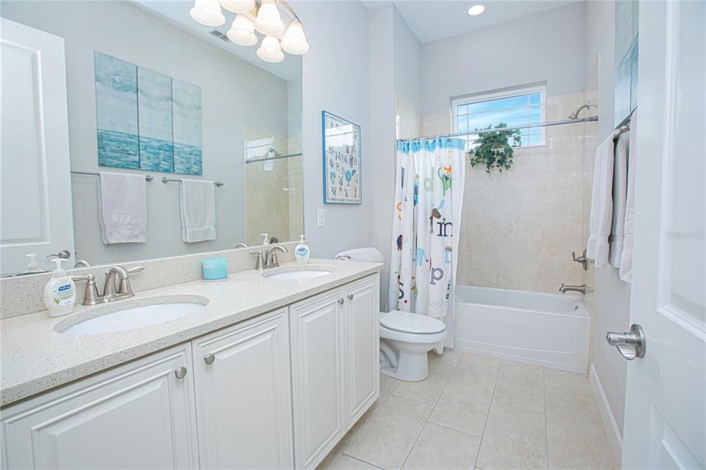 For Sale: $997,500 (5 beds, 3 baths, 3217 Square Feet)