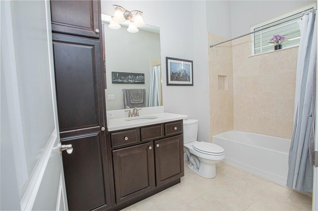 For Sale: $997,500 (5 beds, 3 baths, 3217 Square Feet)