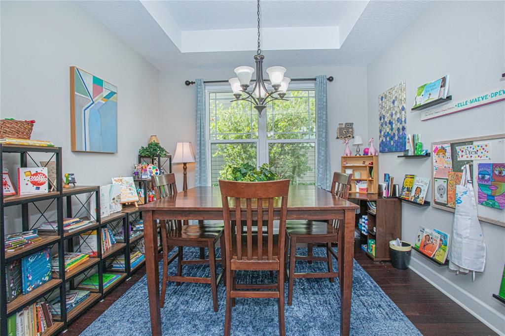 For Sale: $997,500 (5 beds, 3 baths, 3217 Square Feet)