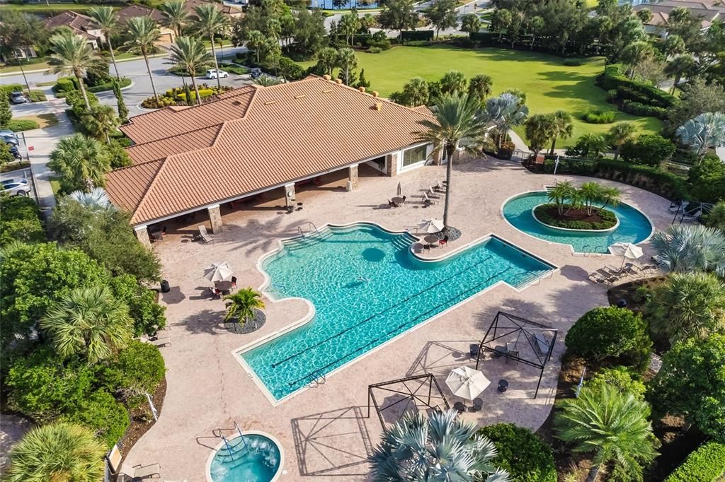 Active With Contract: $570,000 (3 beds, 2 baths, 1926 Square Feet)