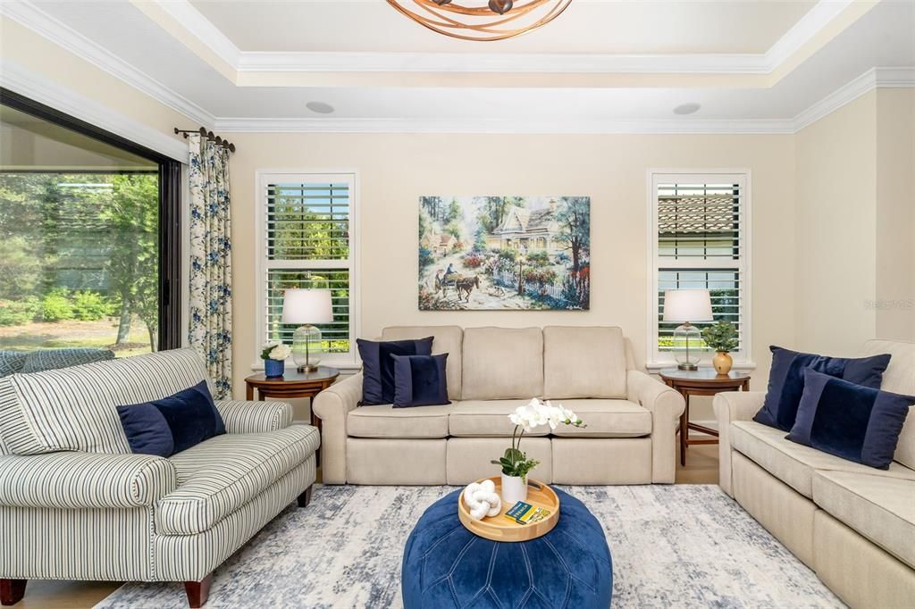 Active With Contract: $570,000 (3 beds, 2 baths, 1926 Square Feet)