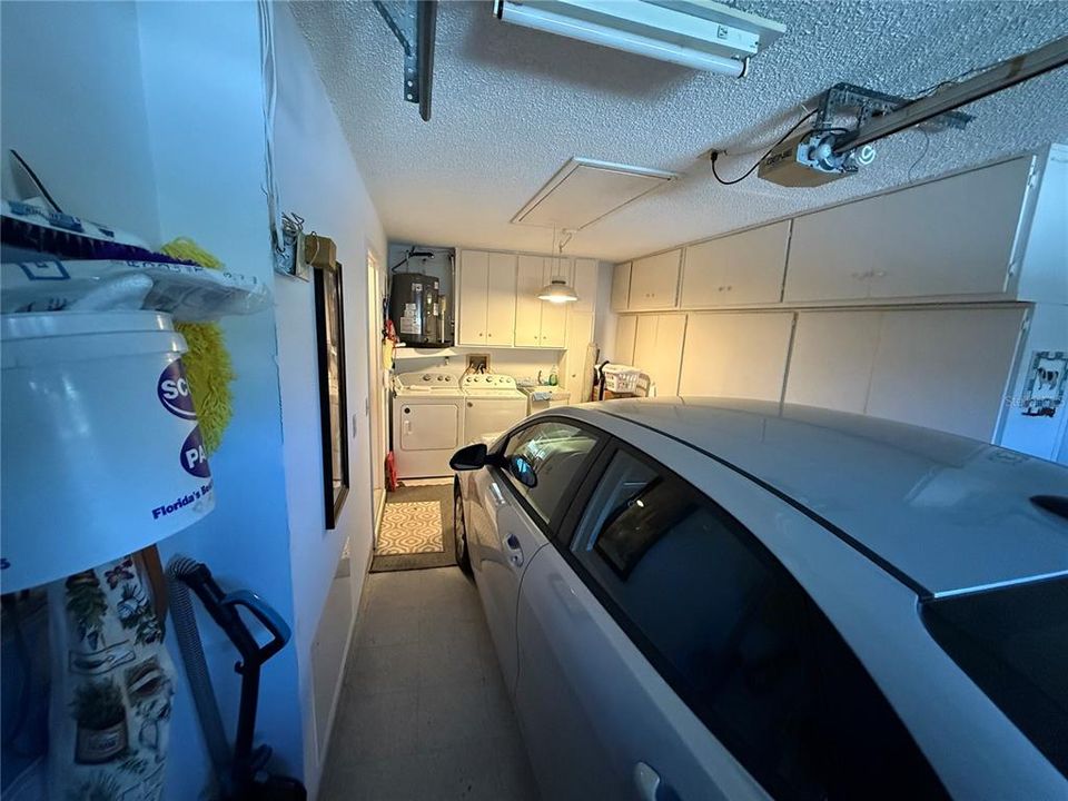 Active With Contract: $209,900 (2 beds, 2 baths, 1340 Square Feet)