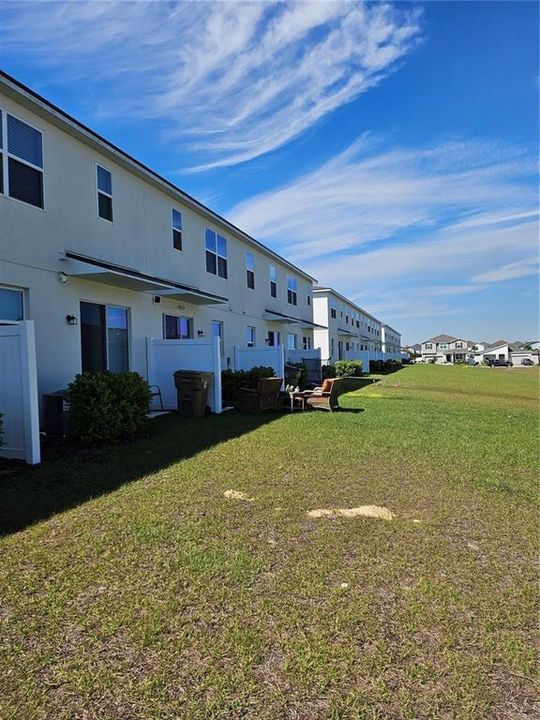 En Renta: $2,250 (3 camas, 2 baños, 1460 Pies cuadrados)