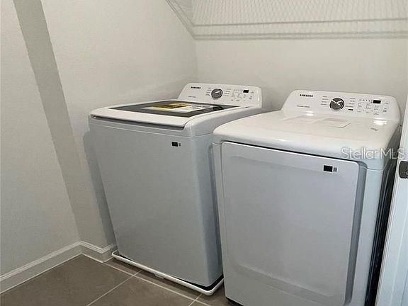 En Renta: $2,250 (3 camas, 2 baños, 1460 Pies cuadrados)