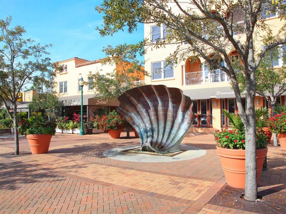 На продажу: $5,825,000 (4 спален, 4 ванн, 4310 Квадратных фут)