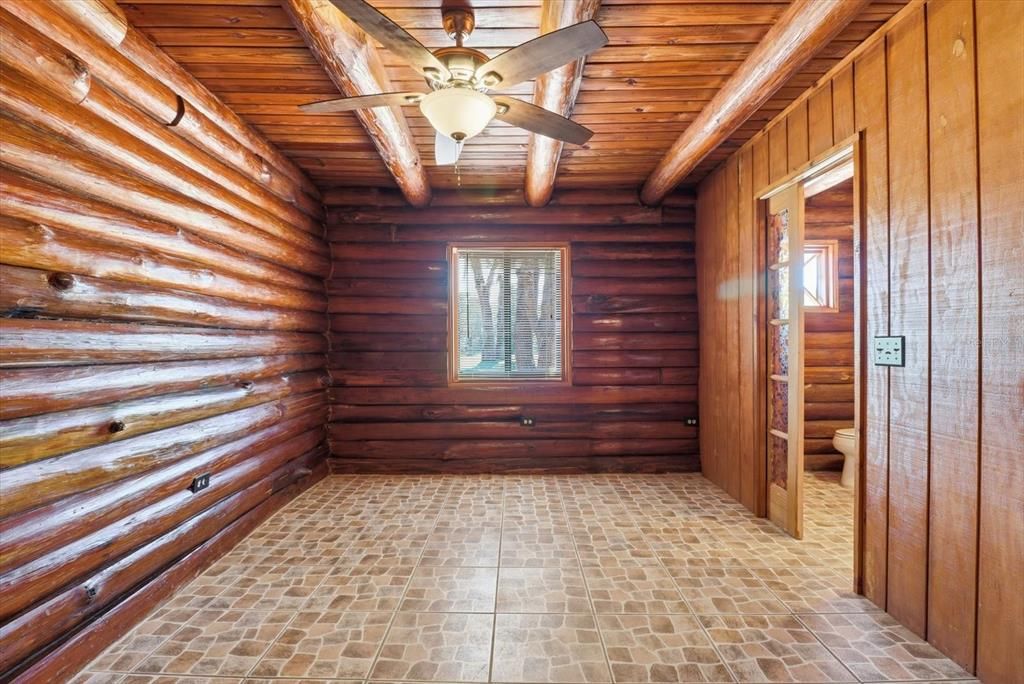 待售: $389,000 (3 贝兹, 2 浴室, 2020 平方英尺)