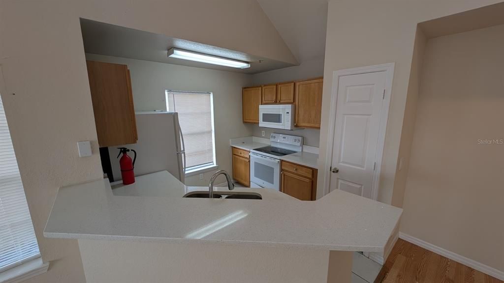 For Sale: $245,000 (3 beds, 2 baths, 1202 Square Feet)