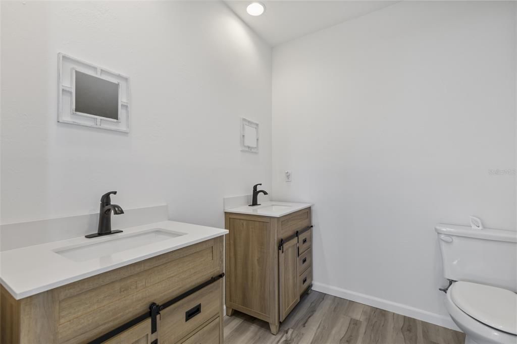 Active With Contract: $495,000 (3 beds, 2 baths, 1533 Square Feet)