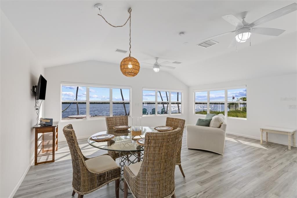 Active With Contract: $495,000 (3 beds, 2 baths, 1533 Square Feet)