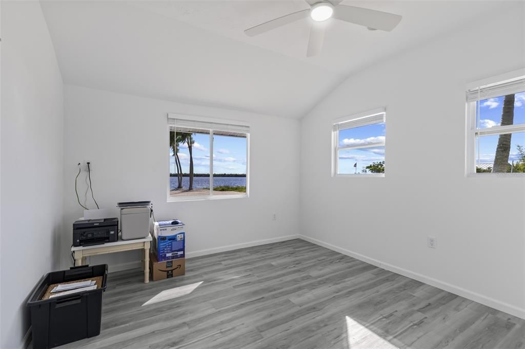 Active With Contract: $495,000 (3 beds, 2 baths, 1533 Square Feet)