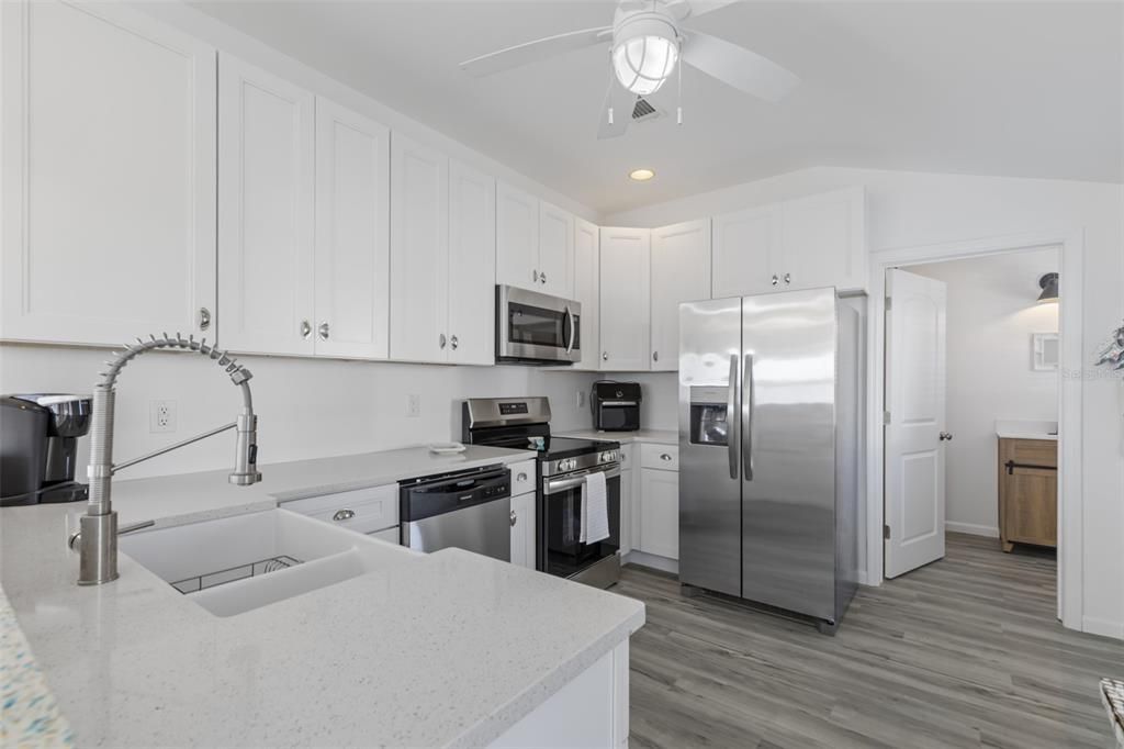 Active With Contract: $495,000 (3 beds, 2 baths, 1533 Square Feet)