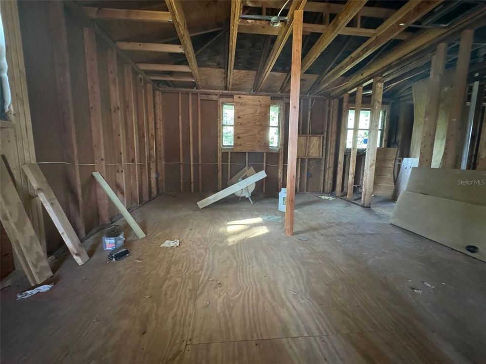 For Sale: $155,000 (4 beds, 2 baths, 3507 Square Feet)