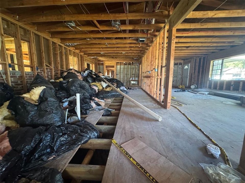 For Sale: $155,000 (4 beds, 2 baths, 3507 Square Feet)