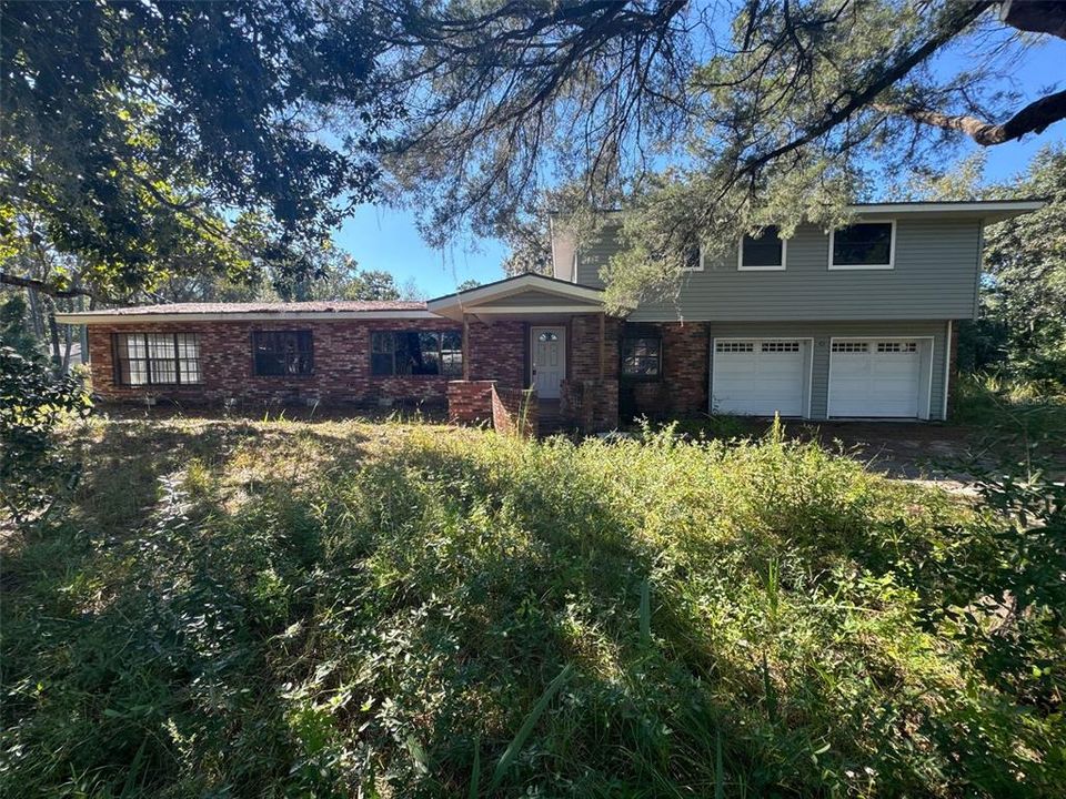 For Sale: $155,000 (4 beds, 2 baths, 3507 Square Feet)