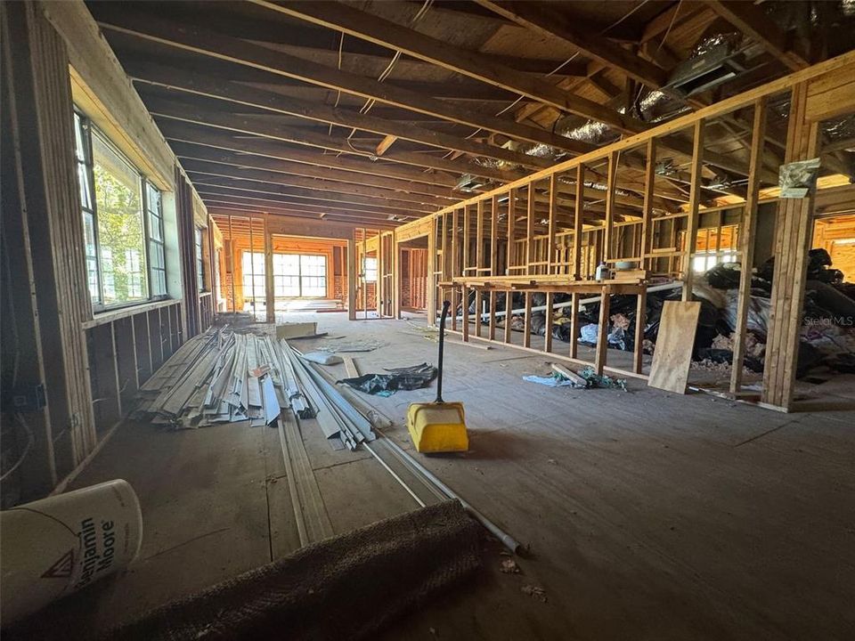 For Sale: $155,000 (4 beds, 2 baths, 3507 Square Feet)