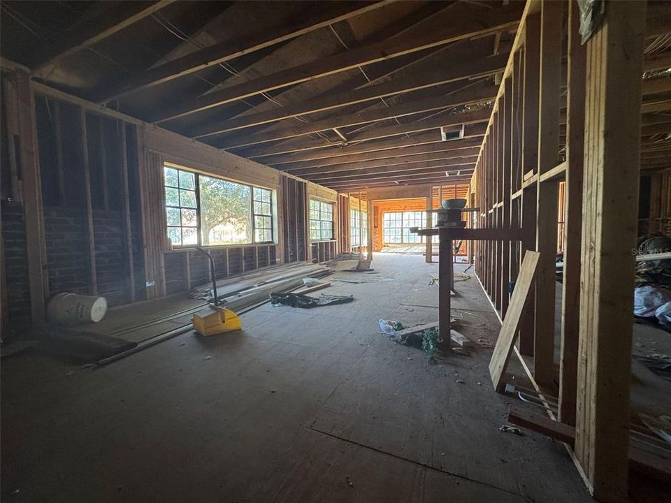 For Sale: $155,000 (4 beds, 2 baths, 3507 Square Feet)