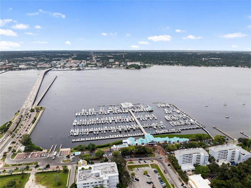 На продажу: $358,000 (4 спален, 2 ванн, 1288 Квадратных фут)