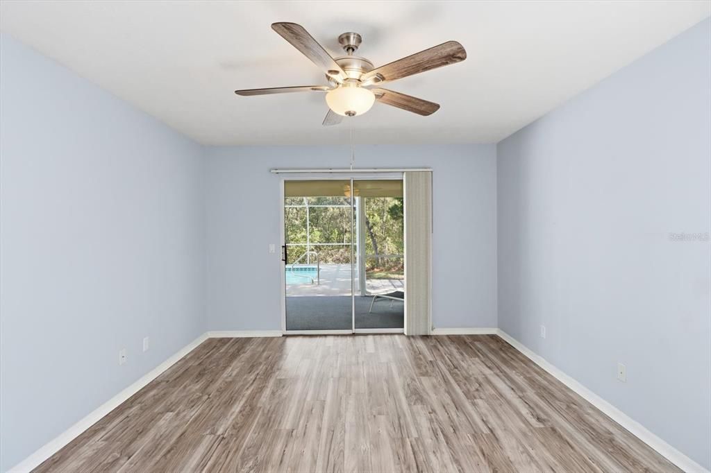 待售: $375,000 (3 贝兹, 2 浴室, 1786 平方英尺)