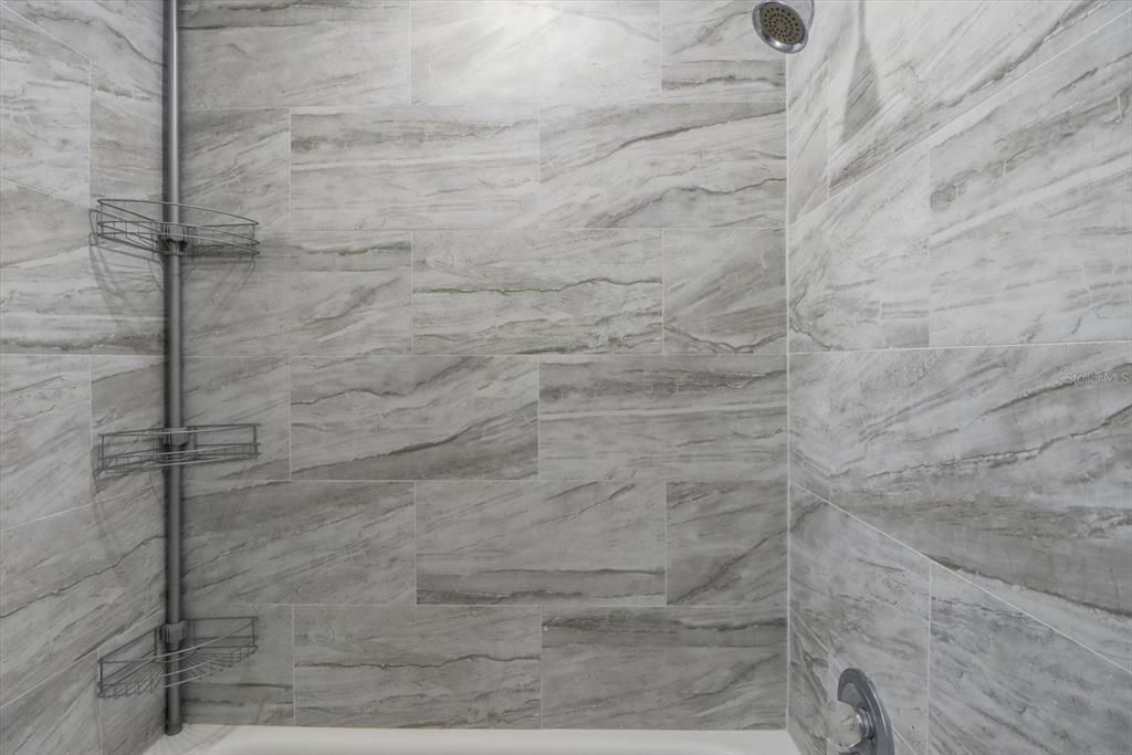 待售: $375,000 (3 贝兹, 2 浴室, 1786 平方英尺)