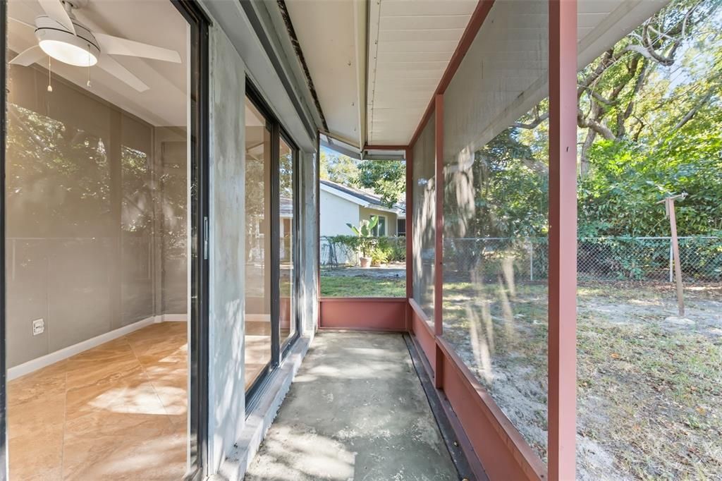 Active With Contract: $244,000 (2 beds, 2 baths, 1241 Square Feet)