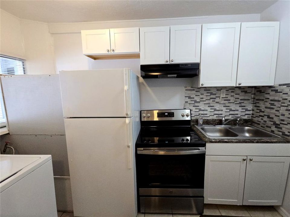 En Renta: $1,000 (1 camas, 1 baños, 700 Pies cuadrados)