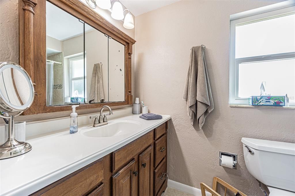 For Sale: $580,000 (4 beds, 3 baths, 2808 Square Feet)