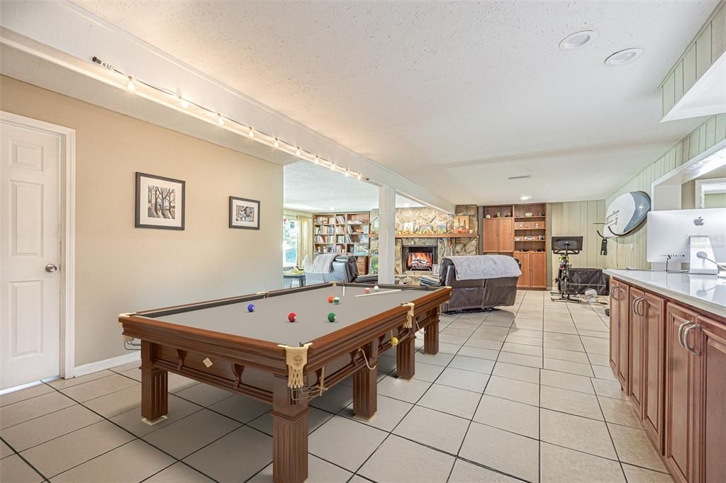 For Sale: $580,000 (4 beds, 3 baths, 2808 Square Feet)