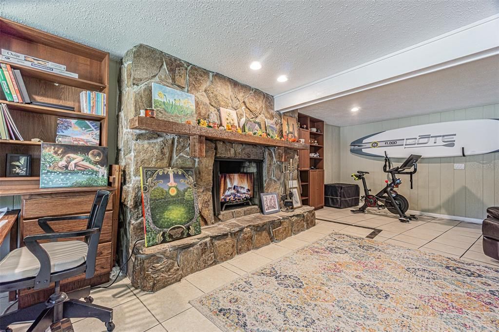 For Sale: $580,000 (4 beds, 3 baths, 2808 Square Feet)