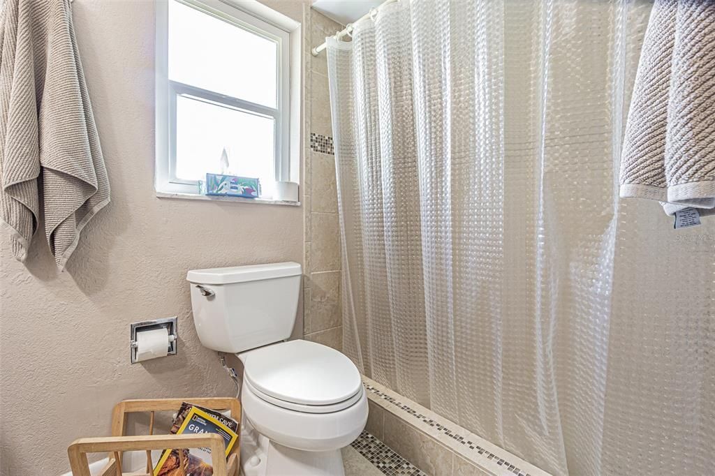 For Sale: $580,000 (4 beds, 3 baths, 2808 Square Feet)