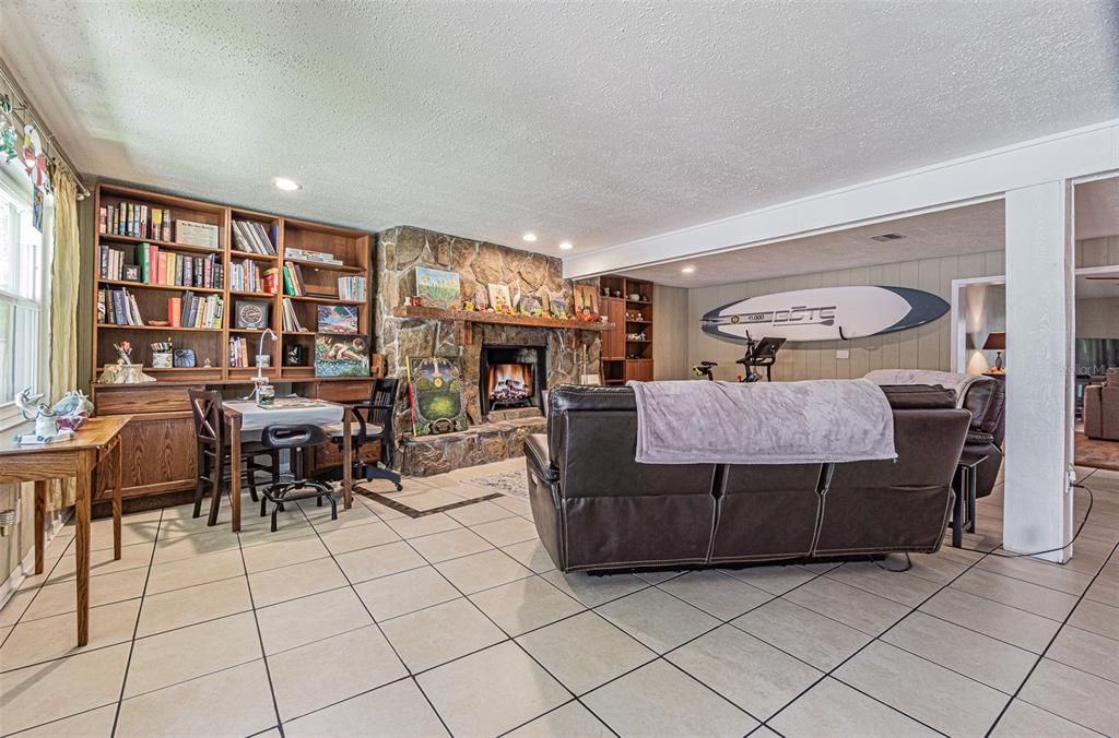 For Sale: $580,000 (4 beds, 3 baths, 2808 Square Feet)