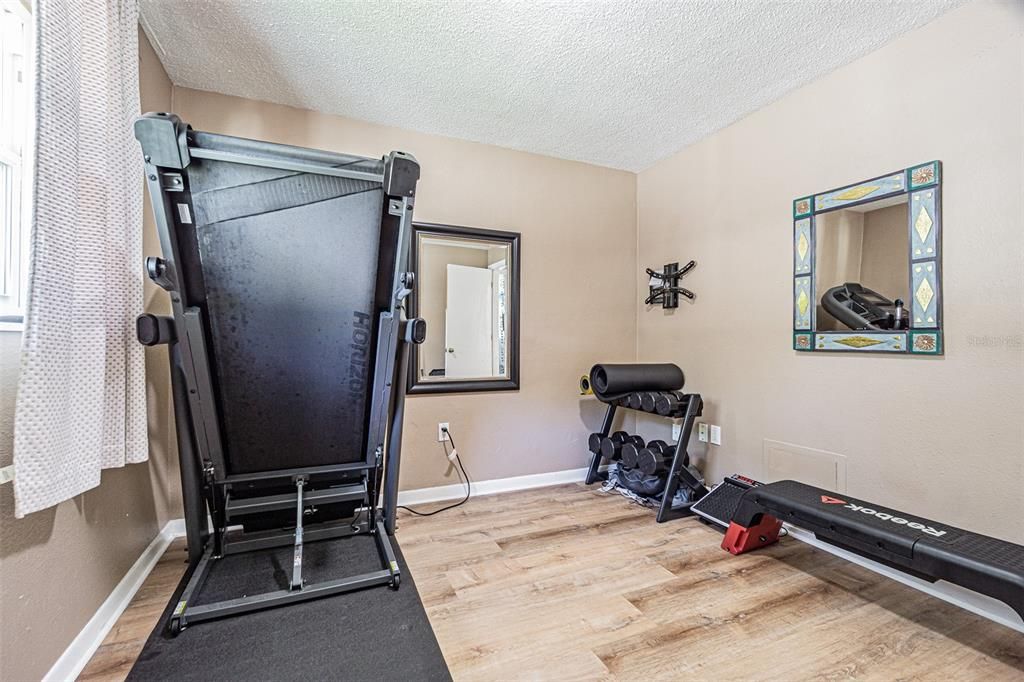 For Sale: $580,000 (4 beds, 3 baths, 2808 Square Feet)