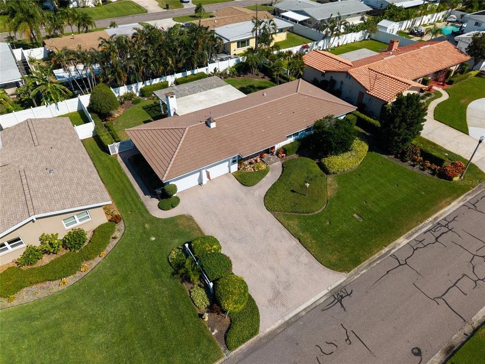 合同活跃: $589,000 (3 贝兹, 2 浴室, 1570 平方英尺)