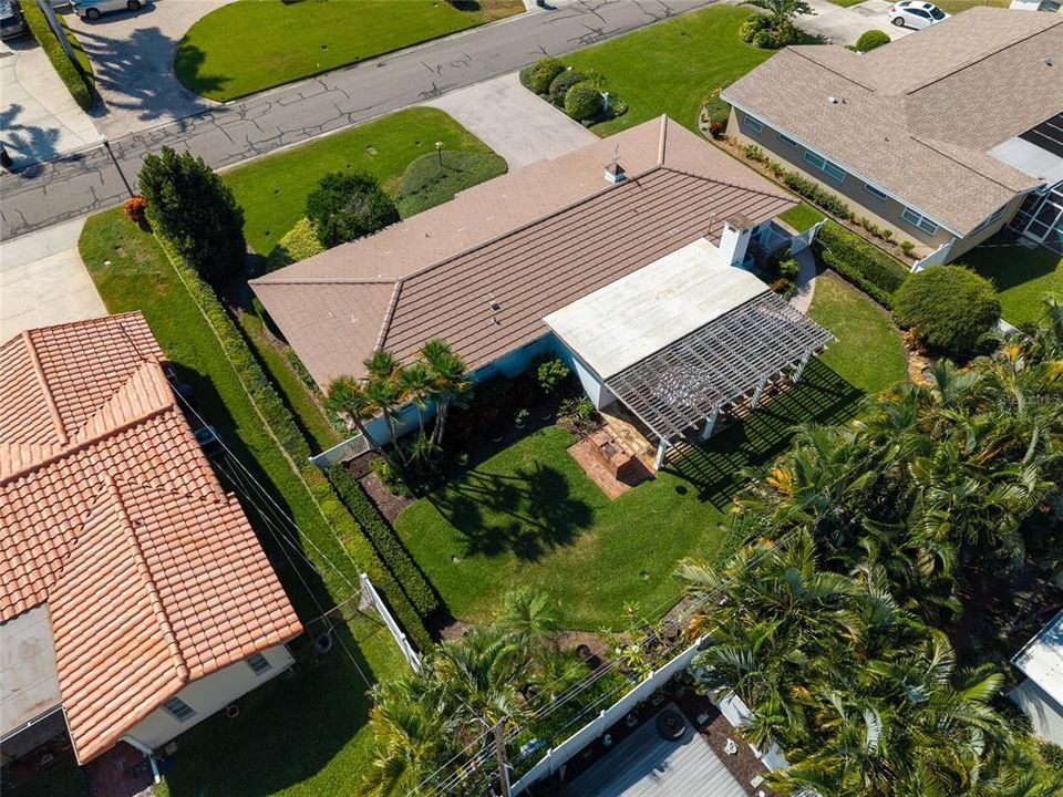 合同活跃: $589,000 (3 贝兹, 2 浴室, 1570 平方英尺)