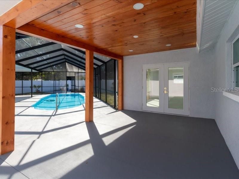 待售: $775,000 (4 贝兹, 4 浴室, 2367 平方英尺)