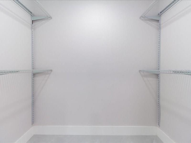 待售: $775,000 (4 贝兹, 4 浴室, 2367 平方英尺)