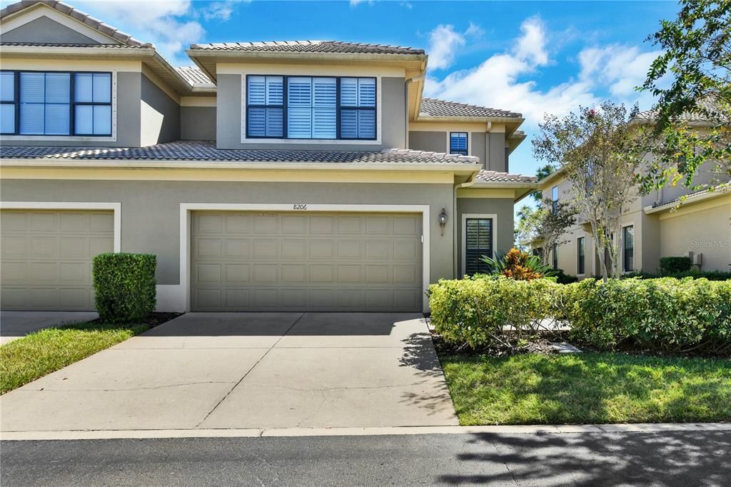 На продажу: $579,000 (3 спален, 2 ванн, 2250 Квадратных фут)